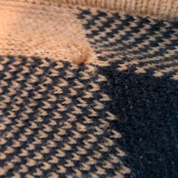 Brown and Black Plaid Cape/Cardigan - Picture 6 of 7